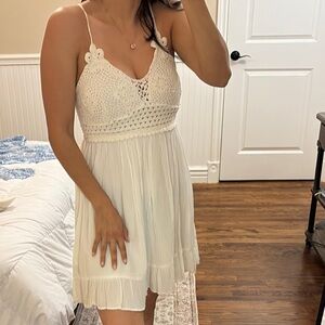 Elegant White Lace Summer Dress
